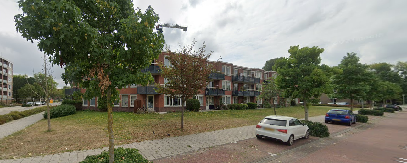Louise Henriëttestraat 39