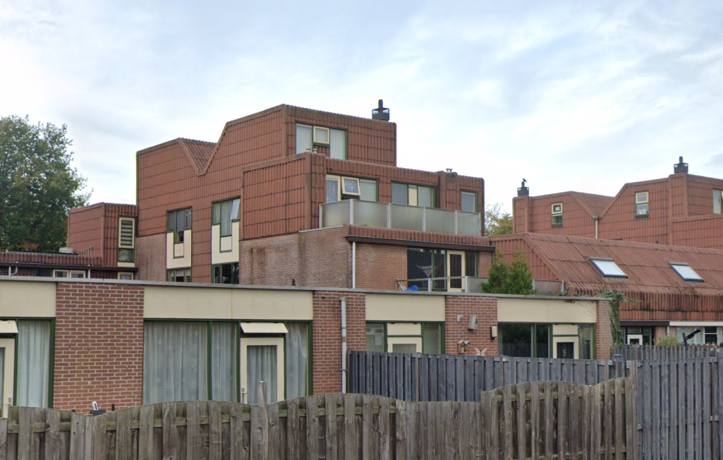 Haringvliet 53