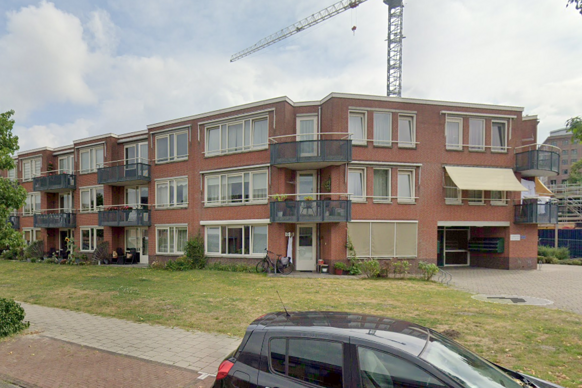 Louise Henriettestraat 69