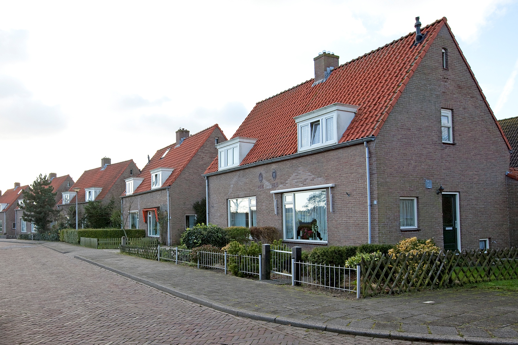 Dom Huybenlaan 25, 1935 BA Egmond-Binnen, Nederland